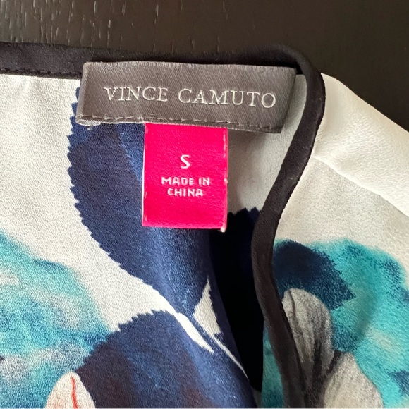 Vince Camino Tunic Style Blouse size S - Picture 3 of 3